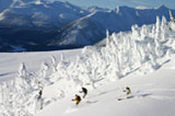 Skiing in Vail