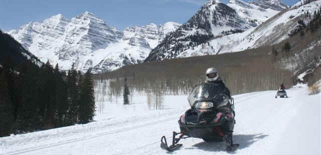 T Lazy 7 Snowmobiling, Aspen snowmobiling, Aspen snowmobile tours, Maroon Bells snowmobile tours