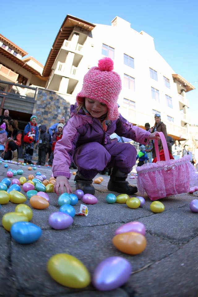 The largest easter egg hunt in the World at Copper Mountain